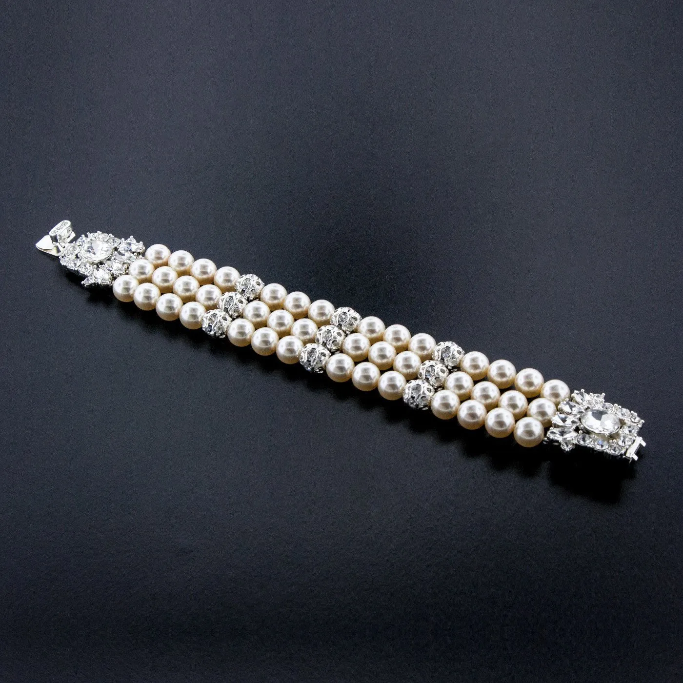 3-Row Pearl Bracelet with Fancy Clasp