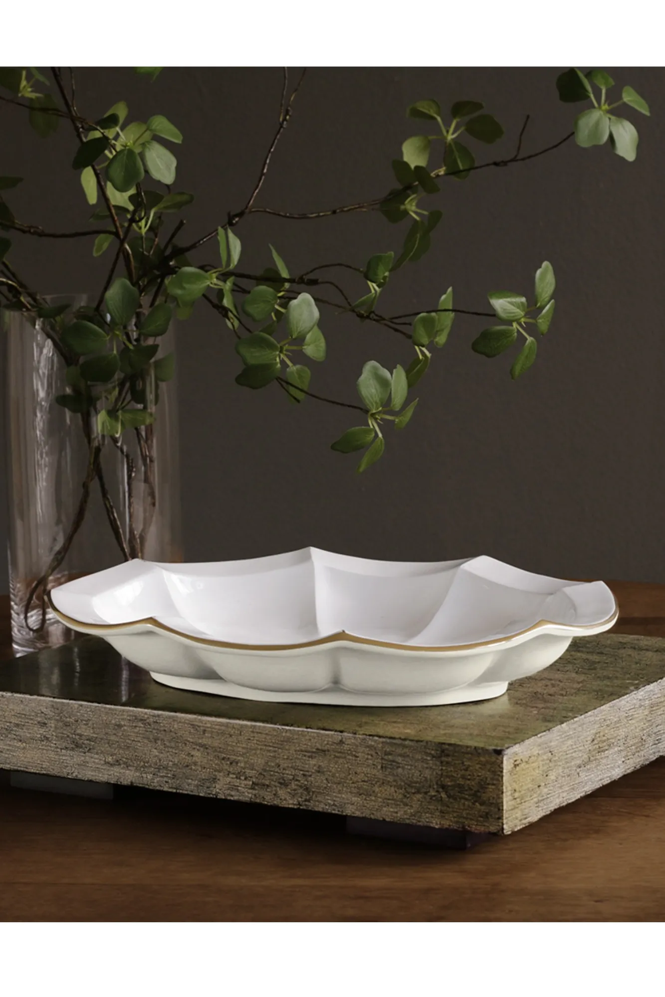 Beatriz Ball Encanto Devon Oval Platter - Cream & White