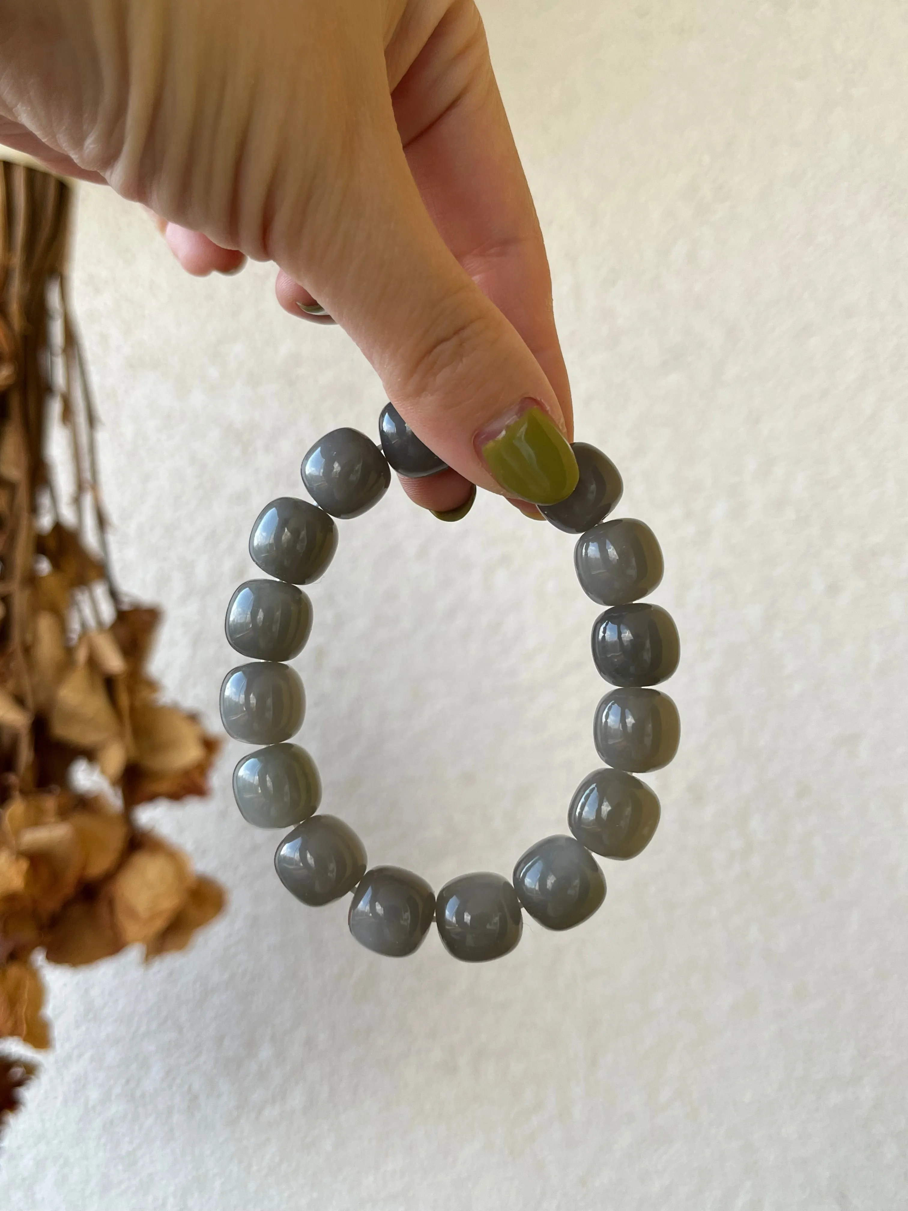 Hetian Jade Smoky Purple Barrel Beads Beaded (12mm x 12mm) Bracelet, 和田烟紫手串